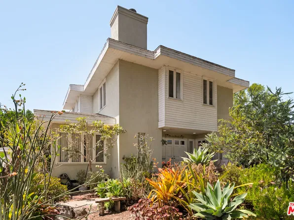 8041 Gonzaga Ave, Los Angeles, CA 90045