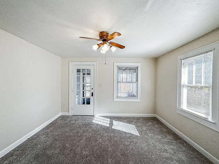 506 - 508 Emerson Ave — Photo 6