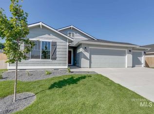 934 N Chastain Ln, Eagle, ID 83616