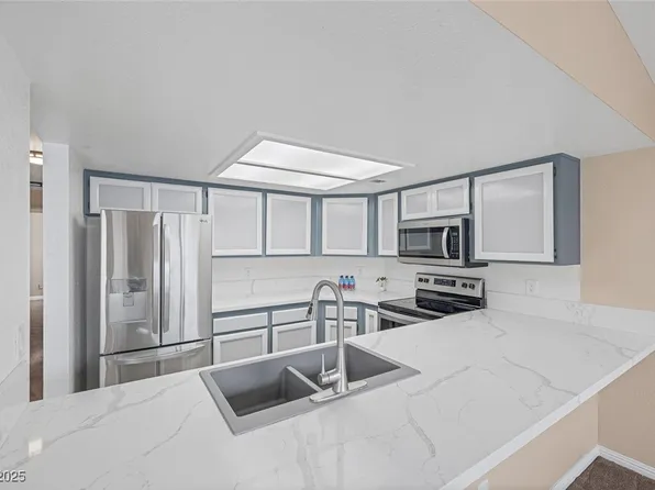 6250 W Flamingo Rd APT 51, Las Vegas, NV 89103