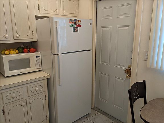 4th image of 1380 NW 43rd Terrace #304