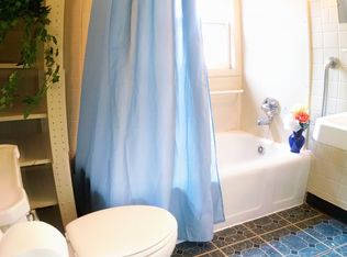 1622 W Park Ave, Champaign, IL 61821