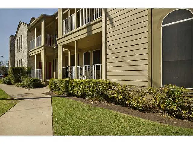 Building Photo - 2815 Rio Grande St #107