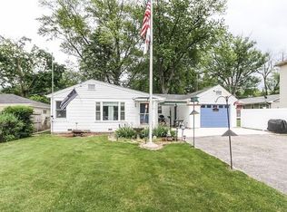 711 S Finley Rd, Lombard, IL 60148