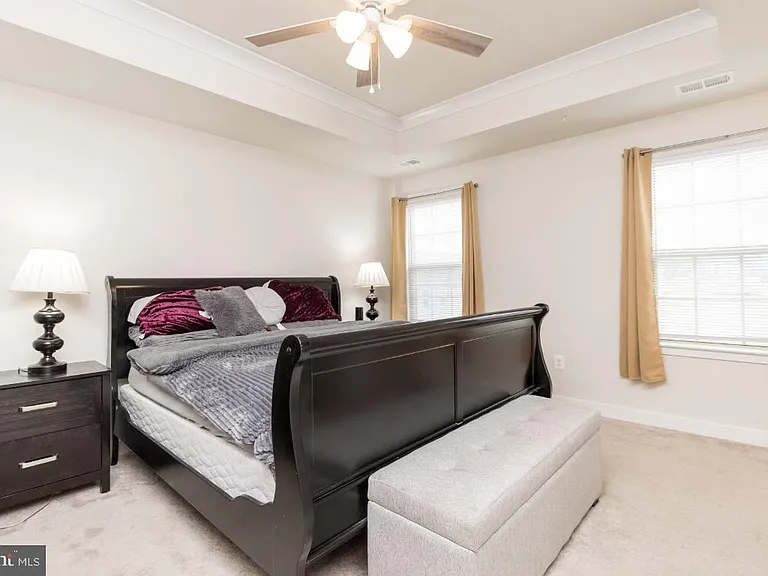 10605 Brewerton Ln — Photo 14