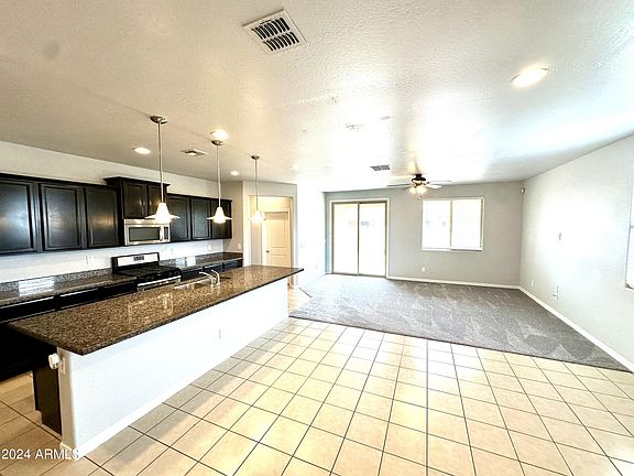 3rd image of 7235 W SOUTHGATE Avenue