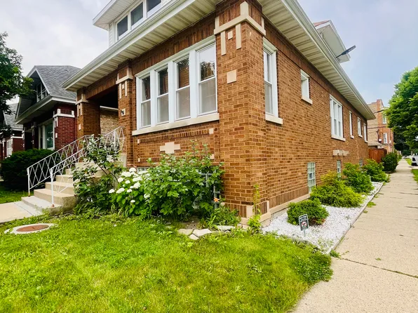 1902 East Ave, Berwyn, IL 60402