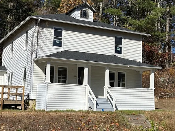 707 Main St, Oxford, MA 01540