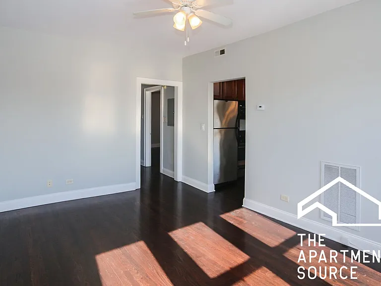 4814 N Paulina St #1 — Photo 5