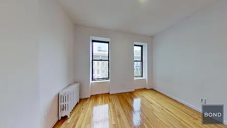 Rented by Bond New York