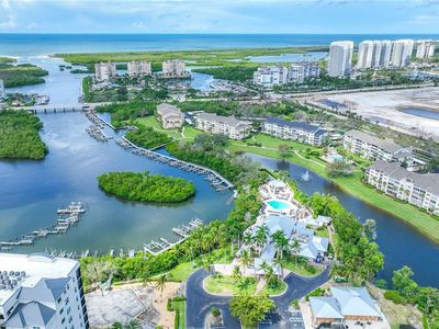 380 Horse Creek Dr APT 402, Naples, FL, 34110