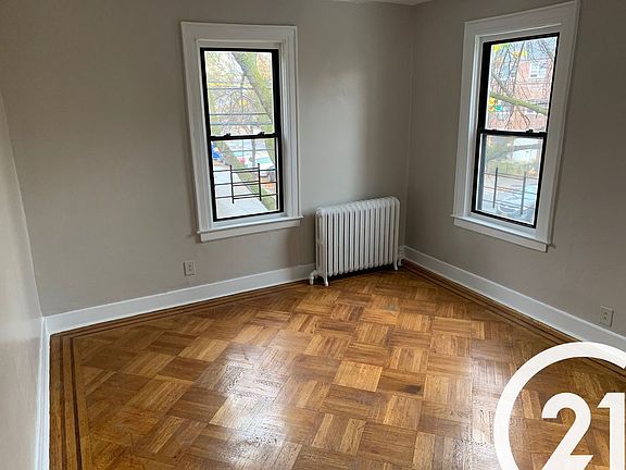 2nd image of 42-02 Ditmars Blvd #2F