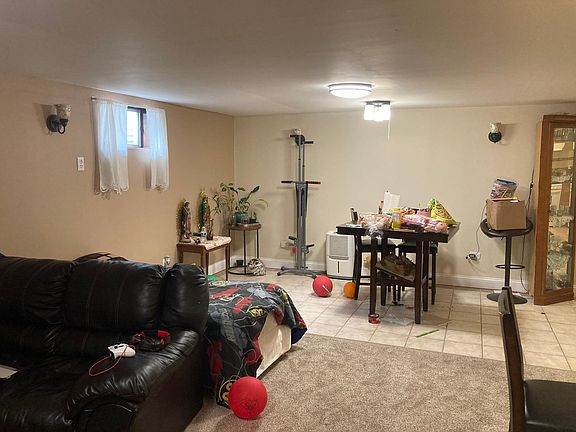 4th image of 15741 Thomas Ln #1AL
