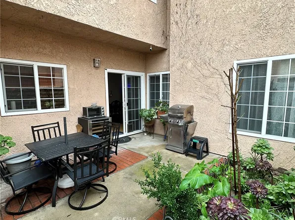 7615 Glade Ave Unit 106, Canoga Park, CA 91304