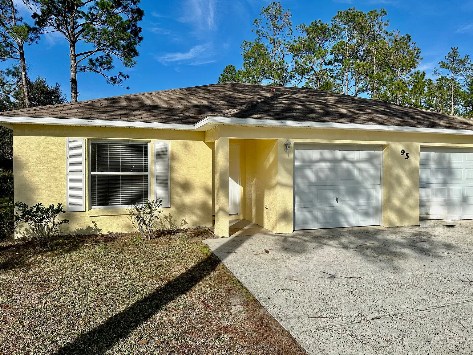 3 bed, 1224 sqft, $1,600 — Photo 1