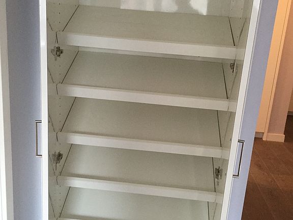 4th image of 240 E 47th St APT 17F