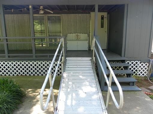 5th image of 16930 Kingswood Dr