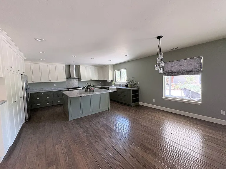 316 Altair Cir — Photo 7