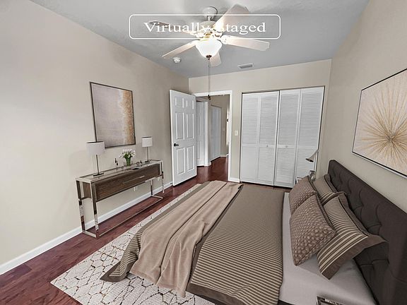 4th image of 8486 Lagos De Campo Boulevard