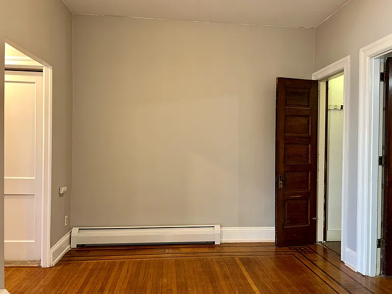 743 Madison Ave #1 — Photo 8