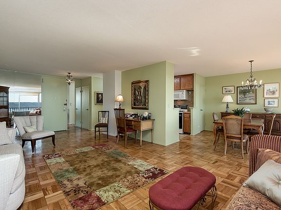 3rd image of 4455-4465 Douglas Ave #12C