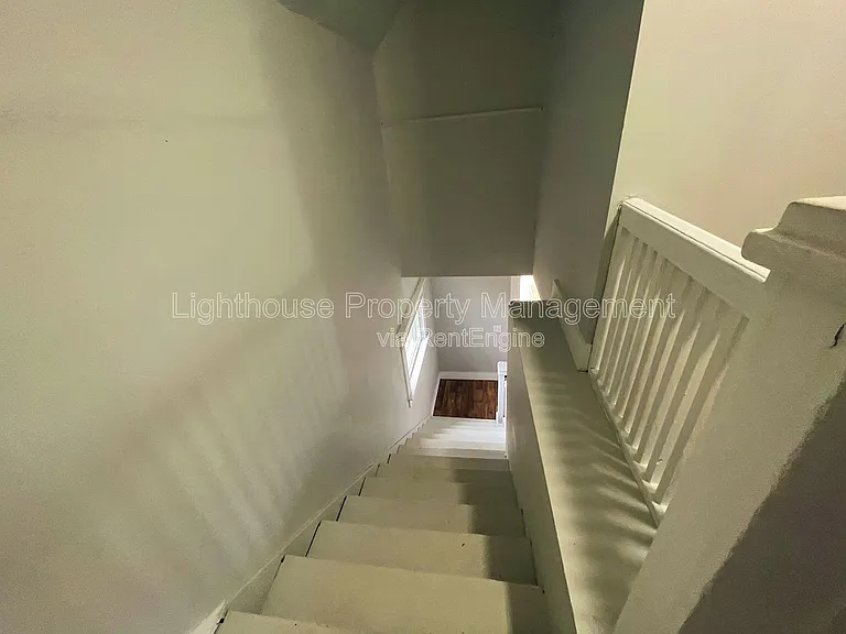 618 Superior St #2 — Photo 17