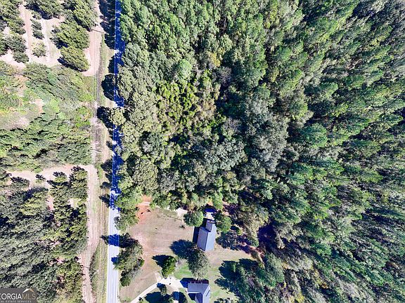 5th image of 6102 Newton Rd