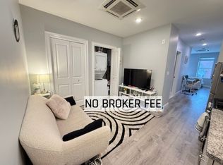 282 Hanover St APT 2, Boston, MA 02113