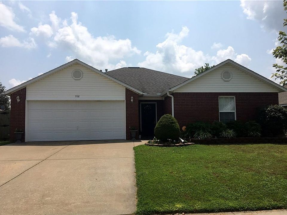 1st image of 708 Gail Dr