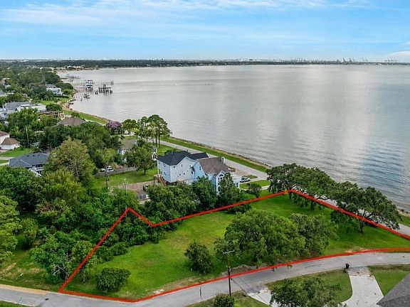 2nd image of 3422 Miramar Dr Lot 25-26-27