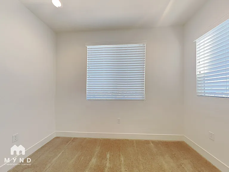 37768 Latitudes Ln — Photo 11