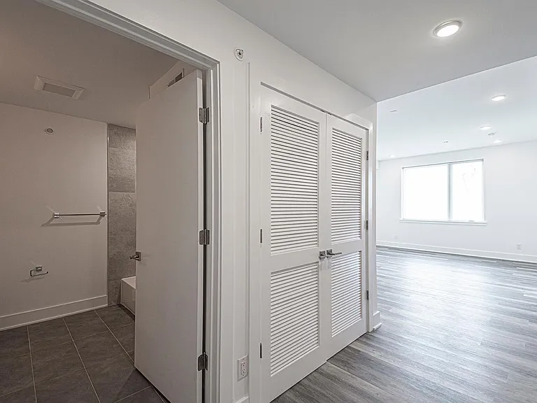 1245 Ridge Avenue — Photo 23