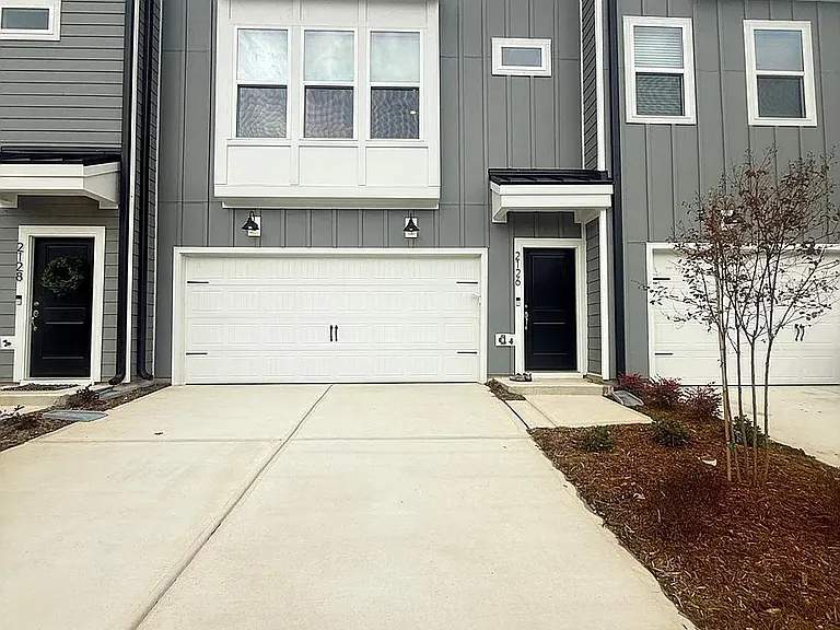 2126 Grubstake St — Photo 4