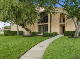 6328 Grand Bahama Cir APT D, Tampa, FL 33615