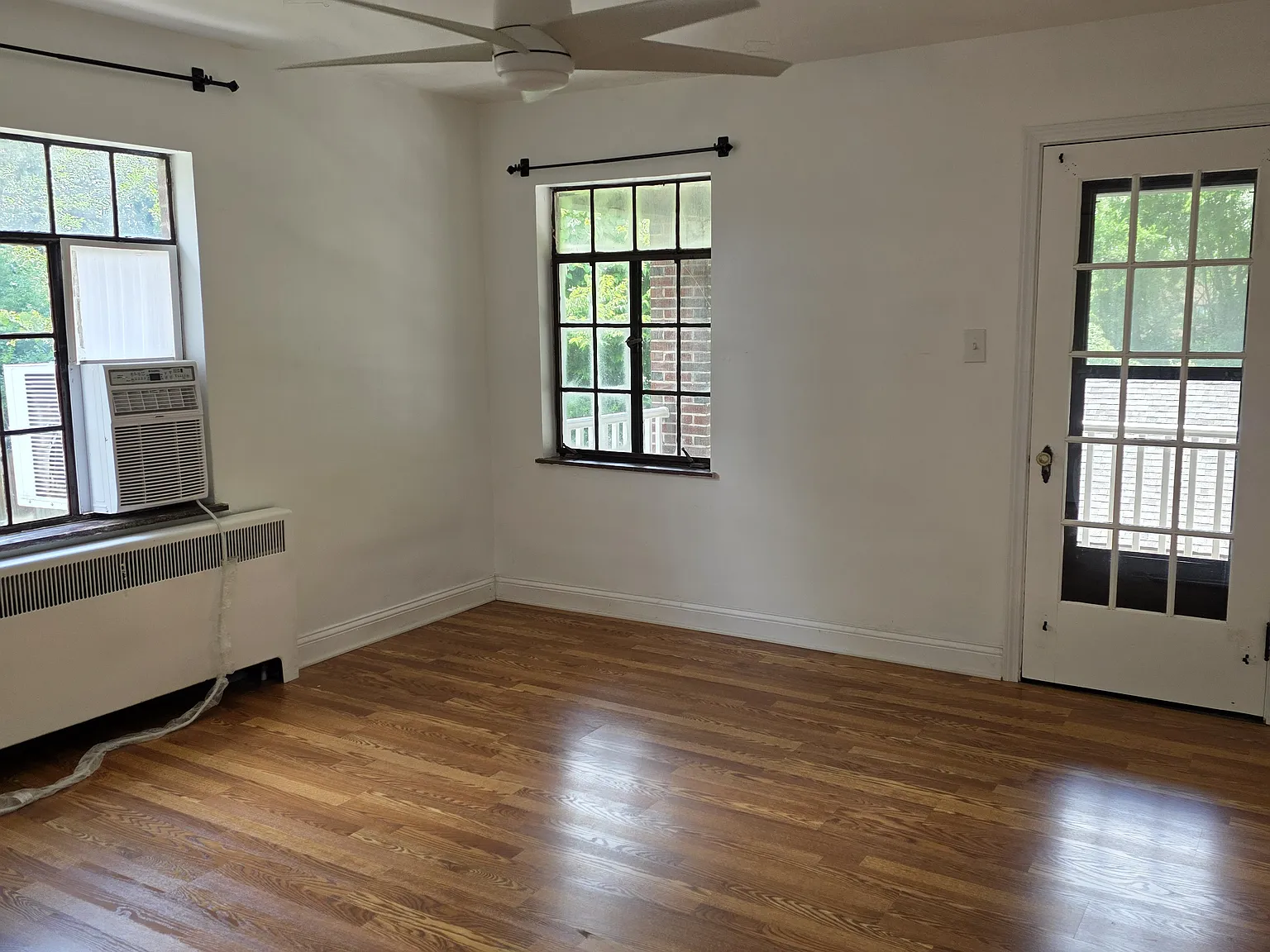 1 bed, 650 sqft, $995 — Photo 1