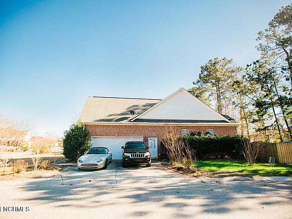 2nd image of 281 Foxwood Lane