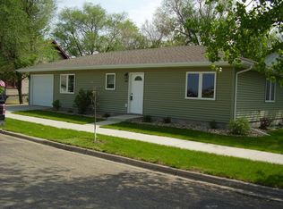 302 N 4th St, Aberdeen, SD 57401
