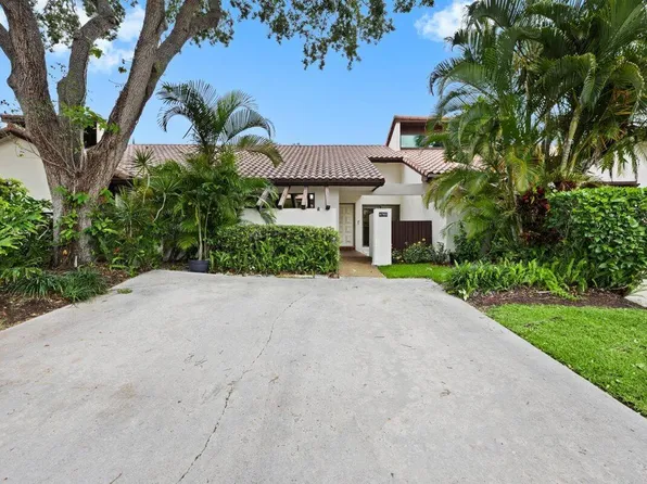 6783 Tiburon Circle, Boca Raton, FL 33433