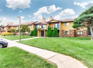 Oakwood Trail Apartments, Omaha, NE 68164