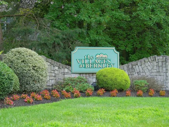 1055 Tristram Cir #1055, Mantua, NJ 08051