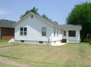 810 Locust St, Alva, OK 73717