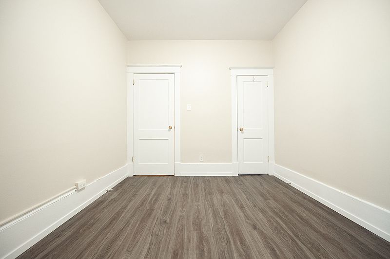 Winnipeg Apartment for rent - 2 Bedrooms — photo 8