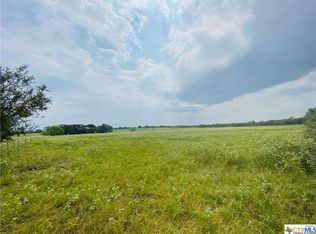 1610 Rappold Rd, Yoakum, TX 77995