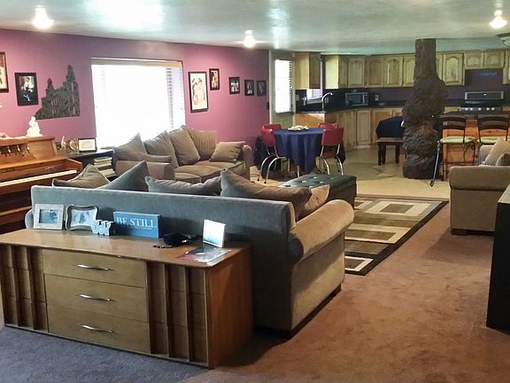 another view of main living 