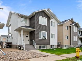 4850 Harbour Landing Dr #33, Regina, SK S4W0K9