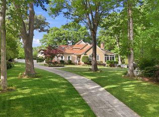 2504 Whippletree Dr, Raleigh, NC 27603