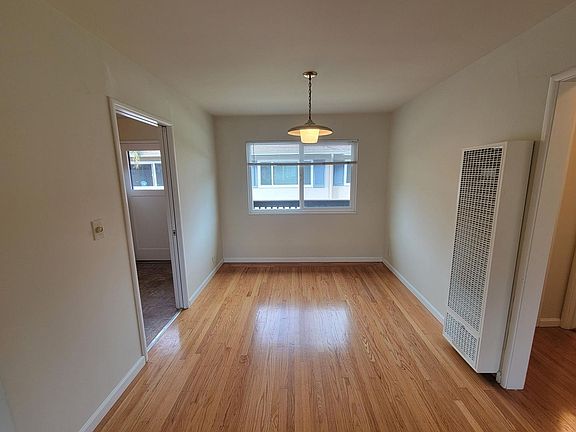 4th image of 1080 Fremont St #4