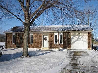 1st image of 111 Topsfield Farm Cir