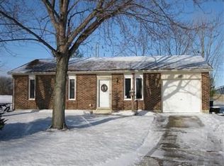 111 Topsfield Farm Cir, Englewood, OH