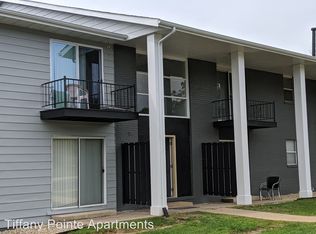 1514 W Tiffany Dr APT 10B, Peoria, IL 61614